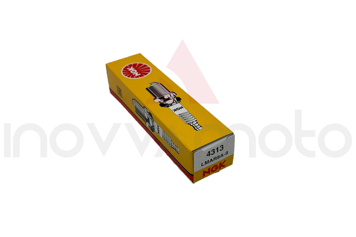 NGK LMAR8A-9 BUJIA 